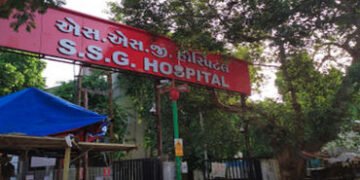 SSG હોસ્પિટલમાં મોબાઇલ ચોરાવાનો સિલસિલો યથાવત : ભરૂચના યુવકનો રૂ.88 હજારનો મોબાઇલ ચોરાયો | mobile ph…