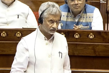 ભારતીયોની સુરક્ષા માટે અમે કટિબદ્ધ, ઊર્જા ક્ષેત્ર પર સરકારની નજર: મિડલ ઈસ્ટ યુદ્ધ અંગે જયશંકરનું સંસ…