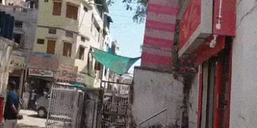 ગુજરાતમાં અનેક પાસપોર્ટ-પોસ્ટ ઓફિસને બોમ્બથી ઉડાવી દેવાની ધમકી, પારુલ યુનિવર્સિટીને પણ મળ્યો ધમકીભર્…