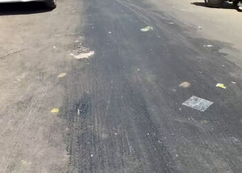 અમદાવાદમાં માર્ચમાં જ અગનગોળા: ગરમીના પ્રકોપમાં ખોખરાનો નવો નકોર રોડ પીગળ્યો, વાહનચાલકો પરેશાન | ahm…