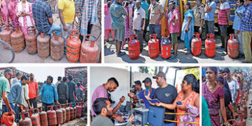 એલએનજીના બે કાર્ગો ભારત આવી રહ્યા છે, ગેસની અછત નથી : કેન્દ્ર | Two LNG cargoes are arriving in Indi…