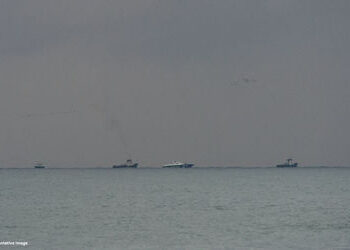 ‘લોકો મરે છે, આવી ઘટના બંધ કરો..’ ગુજરાત આવતા જહાજ પર ઈરાનના હુમલાથી ભડક્યું ભારત | India Protests I…