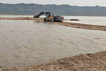 આણંદ જિલ્લામાં ગેરકાયદે ખનન કરતા લોકો સામે 115 કેસ, 2.52 કરોની વસૂલાત | 115 cases against people inv…