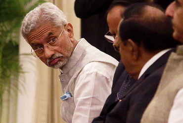 હોર્મુઝ સ્ટ્રેટથી ભારતીય જહાજોને પસાર થવાની મંજૂરી આપશે ઈરાન? જયશંકરે આપ્યો જવાબ | s jaishankar iran…