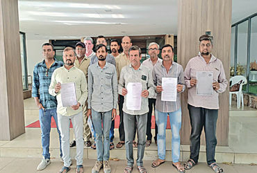 લખતરના ઘણાદમાં 25મી માર્ચે ખેડૂત મહાસભા યોજાશે | Farmers’ Mahasabha to be held on March 25th in Lakh…