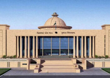 ગુજરાતમાં યુનિફોર્મ સિવિલ કોડ: કમિટીએ CMને ફાઈનલ રિપોર્ટ સોંપ્યો, 4 જુદા જુદા બિલ લાવવાની તૈયારી | U…