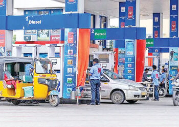 પેટ્રોલ પંપો માટે ક્રેડિટ સવલત સ્થગિત કરાઇ | Credit facility for petrol pumps suspended