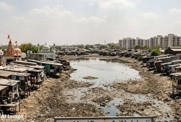 AMCએ પઝેશન લીધું તોય નારોલ-લાંભા સહિતના 16 તળાવમાં 2600થી વધુ દબાણ | Ahmedabad: Over 2600 Encroachme…