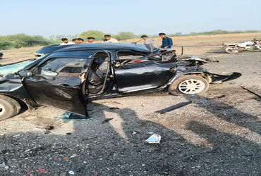 ચોટીલા પાસે ત્રિપલ અકસ્માતમાં અમદાવાદની યુવતી અને સગીરનું મોત | Ahmedabad girl and minor die in trip…