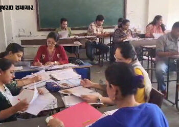 અમદાવાદમાં 45 કેન્દ્રો પર 4000થી વધુ શિક્ષકો દ્વારા પેપર ચકાસણી શરૂ | 75000 Teachers Across Gujarat …
