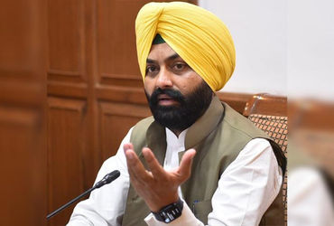 પંજાબના રાજકારણમાં ભૂકંપ! સુસાઈડ કેસમાં આરોપો બાદ AAPના મંત્રીનું રાજીનામું લેવાયું | laljit singh b…