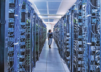 અખાતના ડેટા સેન્ટર ઓપરેટરો હવે ભારતમાં રોકાણને પ્રાધાન્ય આપશે | Gulf data center operators will now …