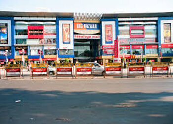 હિમાલયા મોલમાં સ્પાની આડમાં ચાલતા અનૈતિક ધંધા સામે આવ્યા | ahmedabad police raided on spa center at …