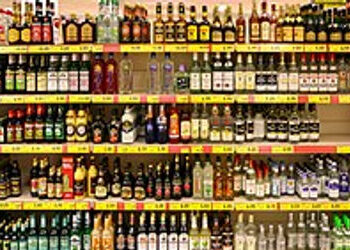 ગોરવાના ઓપન બારના પ્રકરણમાં જવાહરનગર પોલીસની ભૂમિકા ચર્ચામાં,13 આરોપી જેલભેગા | 13 accused of open b…