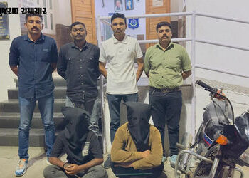 ‘દાદા તમને બાઈકમાં ઘરે મૂકી જઈએ…’ રાજુલાના માંડલમાં 82 વર્ષના વૃદ્ધને ધમકાવીને સોનાના બટન લૂંટનારા…