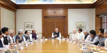 પશ્ચિમ એશિયા સંકટ: PM મોદીની અધ્યક્ષતામાં ત્રણ કલાક ચાલી CCS બેઠક, મંત્રીઓ-સચિવોને મોટા નિર્દેશ | We…