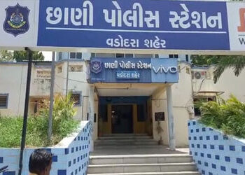 વડોદરા શહેરમાં મોટા વાહનો પણ સુરક્ષિત નથી, વાહન ચોરો પાણીના ટેન્કર વાળું ટ્રેક્ટર ઉઠાવી ગયા | vehicl…