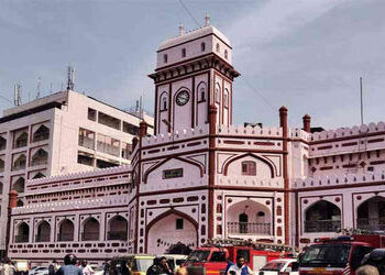 સુરત પાલિકાના એકાઉન્ટ વિભાગમાં ‘લોલમલોલ’, ડેપ્યુટી કમિશનરની તપાસમાં બિલ-ચલણના મોટા તફાવતનો ભાંડો ફૂટ…