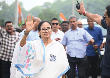 ચૂંટણી પહેલા CM મમતા આક્રમક, ભાજપ-ચૂંટણી પંચ પર કર્યો ગંભીર આક્ષેપ | Mamata Banerjee Attacks BJP & E…