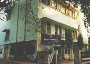 સ્થાનિક વિદ્યાર્થીઓને રાહત, કોમર્સ ફેકલ્ટીમાં 95 ટકા બેઠકો પર વડોદરાના વિદ્યાર્થીઓને પ્રવેશ અપાશે | …