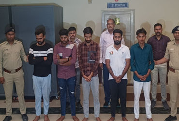 પગારની બાબતમાં પૂર્વ કર્મચારીઓએ યુવકનું અપહરણ કરી માર માર્યો | vadaj police caught five accused in k…