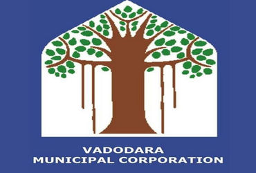 વન ડે, વન રોડ હેઠળ ખોડીયારનગરથી માણેક પાર્ક અને વોર્ડ નં. 2 ચાણક્યપુરીના હંગામી દબાણોનો સફાયો | One …