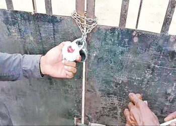 25 લાખનો ટેક્સ નહીં ભરતા એક જ માલિકની 7 મિલકત સીલ કરી | 7 properties of the same owner sealed for no…