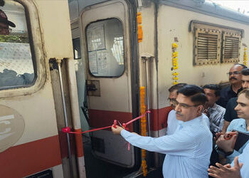 ઓઈલ – એલપીજી લોજિસ્ટિક ચેઈન પર સતત દેખરેખઃ પશ્ચિમ રેલવે જનરલ મેનેજર | Continuous monitoring of Oil L…