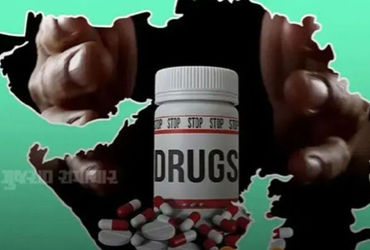 ગુજરાત પોલીસનો ‘જાદુ’: 29 કિલો અફીણ હવામાં ઓગળી ગયું! બાષ્પીભવન કે ભ્રષ્ટાચાર? | Gujarat Police Unde…