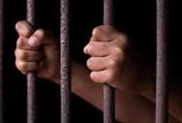 ચેક રિટર્નના કેસમાં નાસતો ફરતો આરોપી ઝડપાયો | Fugitive accused arrested in cheque return case