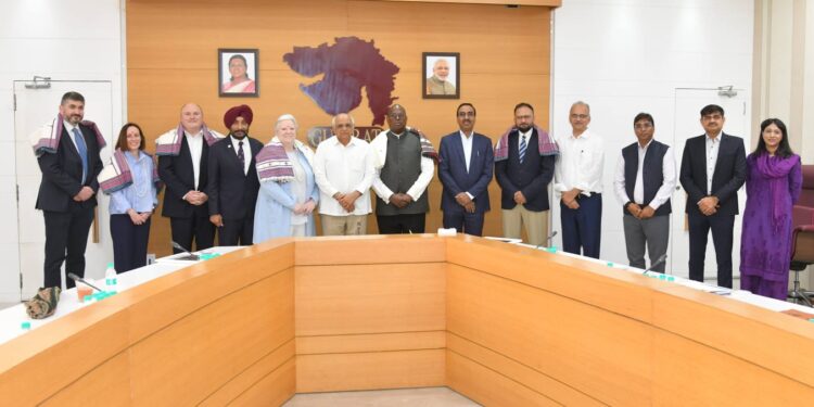 કોમનવેલ્થ ગેમ્સ 2030ની પૂર્વ તૈયારીઓના નિરીક્ષણ-અભ્યાસ માટે કોમનવેલ્થ સ્પોર્ટ ટિમ પ્રથમવાર ગુજરાતની …