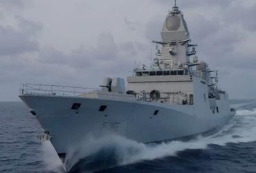 યુદ્ધની સ્થિતિ વચ્ચે ભારતીય નેવીને એક જ દિવસમાં 3 ઘાતક જહાજ મળ્યા, બ્રહ્મોસથી લેસ | indian navy rece…