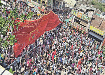 ચૈત્રી પૂનમે ચોટીલા ચામુંડા માતાજીના દર્શન માટે ભક્તોનું ઘોડાપૂર | Devotees throng Chotila Chamunda …