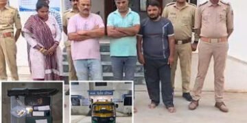 અમદાવાદ: સાણંદમાં વૃદ્ધોને રિક્ષામાં બેસાડી લૂંટ ચલાવતી ગેંગ ઝડપાઈ, એક મહિલા સહિત 4ની ધરપકડ | Ricksh…