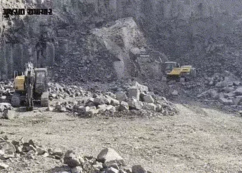 સુરેન્દ્રનગર: સાયલામાં 595 કરોડની ખનિજ ચોરી ઝડપાઈ! 33 ડમ્પર અને 13 મશીનો સીઝ | mining department rai…