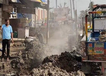 બાવળામાં ગટરના ખોદકામમાં 2 સ્થળે ગેસની પાઇપ લાઇન તૂટી