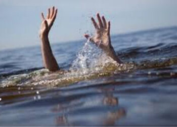 કેનાલમાં નાહવા ગયેલો વિદ્યાર્થી ડૂબી જતા મોત | drowns after bathing in canal