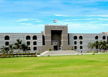 કામદારનું મોત નોકરીના કારણે ના થયું હોય તો વળતર ના મળે, ગુજરાત હાઈકોર્ટનો મહત્ત્વપૂર્ણ ચુકાદો | Guja…