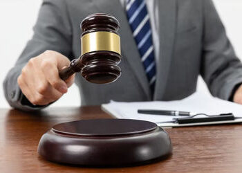 જામનગરના પૂર્વ કોર્પોરેટરની હત્યા પ્રયાસ કેસમાં પૂર્વ વિરોધપક્ષના નેતા અલ્તાફ ખફીની જામીન અરજી ફગાવા…