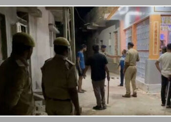 બોટાદમાં બપોરનો ઝઘડો રાત્રે જૂથ અથડામણમાં ફેરવાયો, 24 કલાકથી ભારેલા અગ્નિ જેવી સ્થિતિ | botad gadhad…