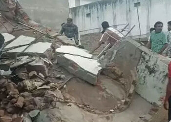 મધ્યપ્રદેશના અનૂપપુરમાં 4 માળની હોટલ ધરાશાયી, 1નું મોત, અનેક લોકો દટાયા હોવાની આશંકા | madhya prades…