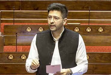 AAPમાં ભડકો! રાઘવ ચઢ્ઢાનો ખુલ્લો પડકાર- ‘પિક્ચર હજી બાકી છે’, શું ટૂંક સમયમાં છોડશે સાથ? | Raghav Ch…