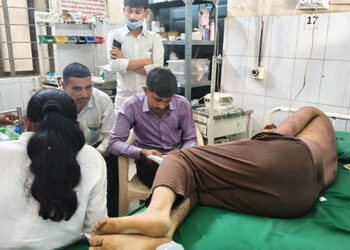 વાવ-થરાદમાં તાલિબાની સજા: પ્રેમી યુવકને નગ્ન કરી પ્રાઈવેટ પાર્ટમાં સોય ભોંકી, 24 શખસો સામે ફરિયાદ | …