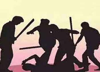 ઝુંડાલમાં પૌત્રને બચાવવા વચ્ચે પડેલા દાદા ઉપર હુમલો થયો | Grandfather attacked while trying to save …