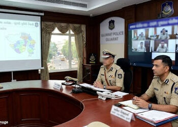 DGPનો આદેશ: ચૂંટણી પહેલાં હિસ્ટ્રીશીટરો પર તવાઈ, એડીજીપી અમિત વિશ્વકર્માને સોંપાઈ મોટી જવાબદારી | Gu…