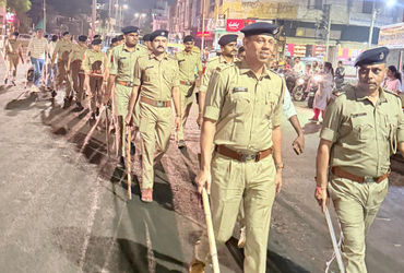 ચૂંટણીને અનુલક્ષીને વડોદરા પોલીસનો એક્શન પ્લાનઃ11 ચેકપોસ્ટ બનાવીઃઅર્ધ લશ્કરીદળો તૈનાત | vadodara pol…