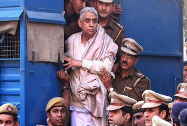 દેશદ્રોહના કેસમાં રામપાલના જામીન મંજૂર, 11 વર્ષ બાદ થશે જેલમુક્ત, હાઈકોર્ટે આપી રાહત | Rampal gets b…