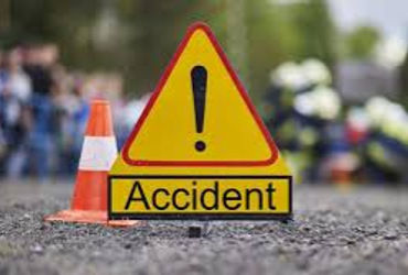 હાઇવે પર વાહનની અડફેટે બાઇકસવારનું કરૃણ મોત | Biker died after being hit by vehicle on highway