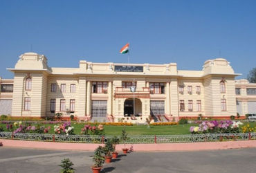 બિહારમાં ભાજપના CM ફાઈનલ! આ નામો પર દિલ્હીમાં મંથન, જાણો કયા નેતા રેસમાં સૌથી આગળ | Who Will Be Biha…