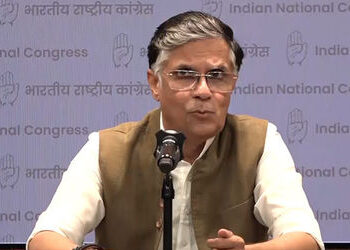 કોંગ્રેસ નેતા પવન ખેડાને મોટી રાહત: ‘પાસપોર્ટ વિવાદ’માં હાઈકોર્ટે ધરપકડ પર લગાવી રોક, આસામ CMના પત્ન…